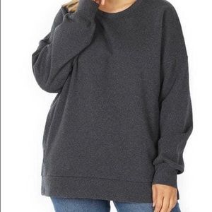 *NEW* Crew Sweatshirt w/pockets